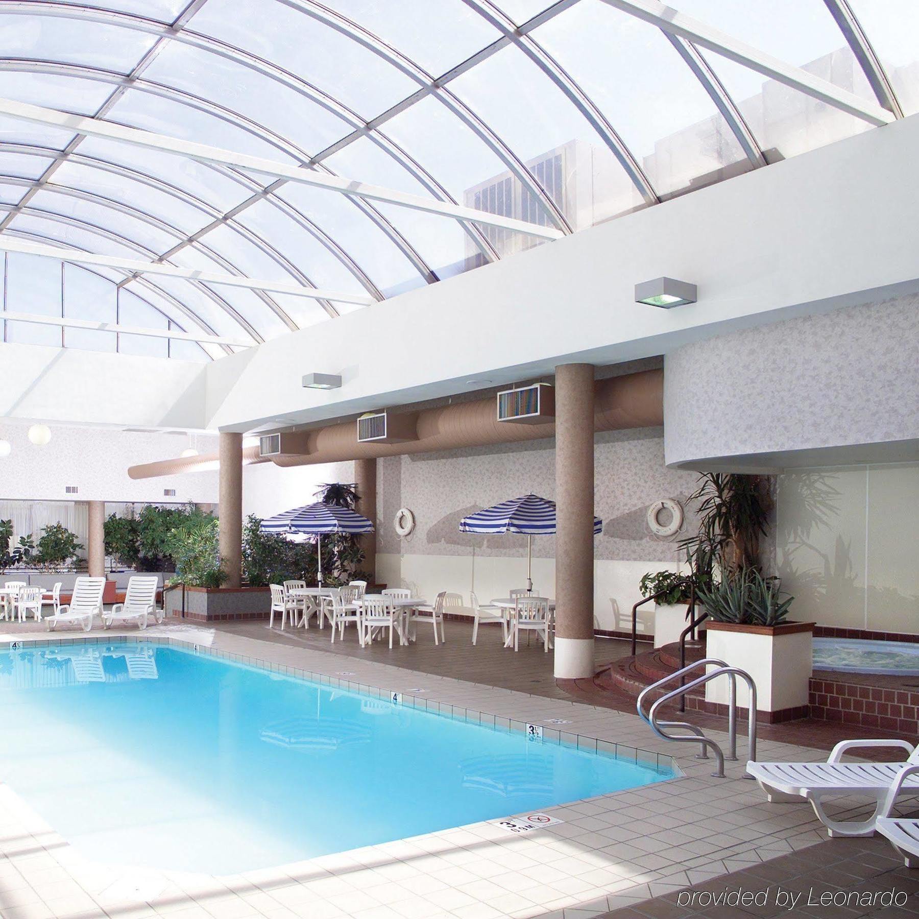 Radisson Hotel Μπίσμπαρκ Ανέσεις φωτογραφία